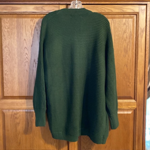 Poppy and Whimsy Cardigan. - Picture 3 of 3